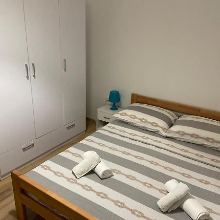 Vila Regina Pašman Exterior foto